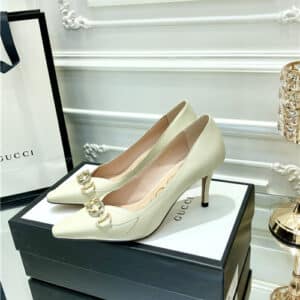 gucci horsebit heel shoes