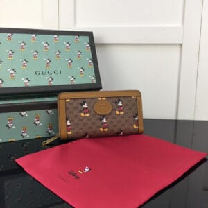 Disney x Gucci zip around wallet