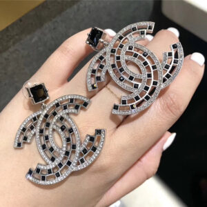 chanel cc crystal earrings