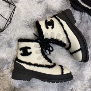 chanel snow boots with spikes