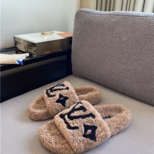 louis vuitton lv wool slippers