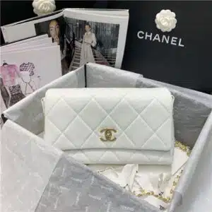 chanel flap chain bag white