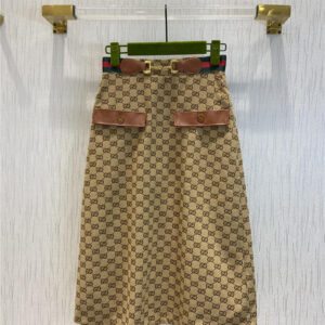 gucci gg jacquard leather skirt