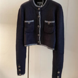 Chanel classic Baidu knitted short cardigan