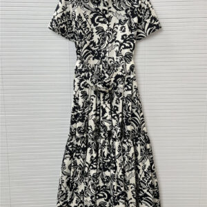 Dior printed holiday style short-sleeved dress