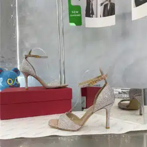 valentino classic design glass slipper