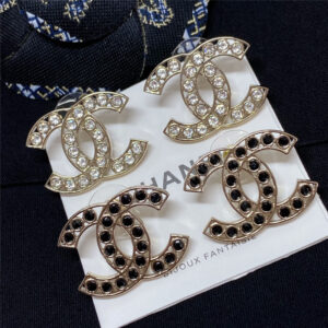 Chanel full diamond chest double c earrings