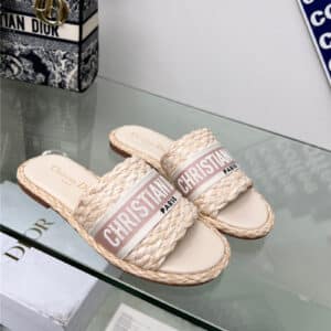 dior catwalk new slippers
