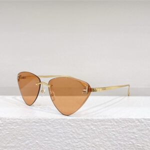 fendi new fashion show triangle sunglasses