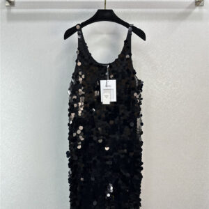 Chanel hand-stitched three-dimensional sequin flower dress