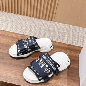 Dior spring and summer new thick-soled beach slippers