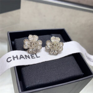 Chanel four-leaf clover double c earrings