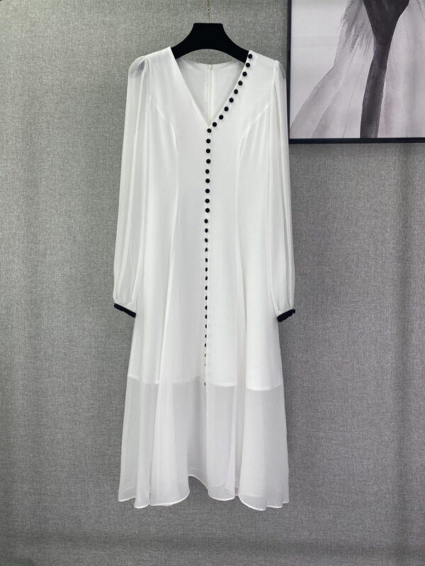 loewe new black button silk white dress