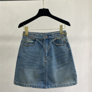 celine spring and summer new metal buckle denim skirt