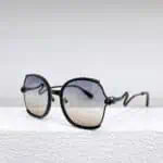 Bottega Veneta's new trendy and elegant sunglasses
