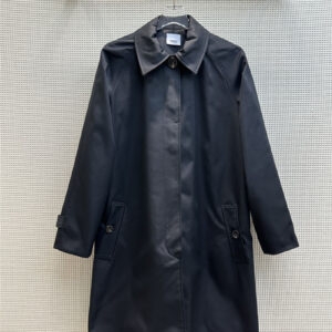 Burberry buttoned H-shaped trench coat