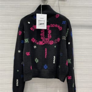 chanel logo knitted sweater