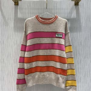 gucci embroidered patch sweater