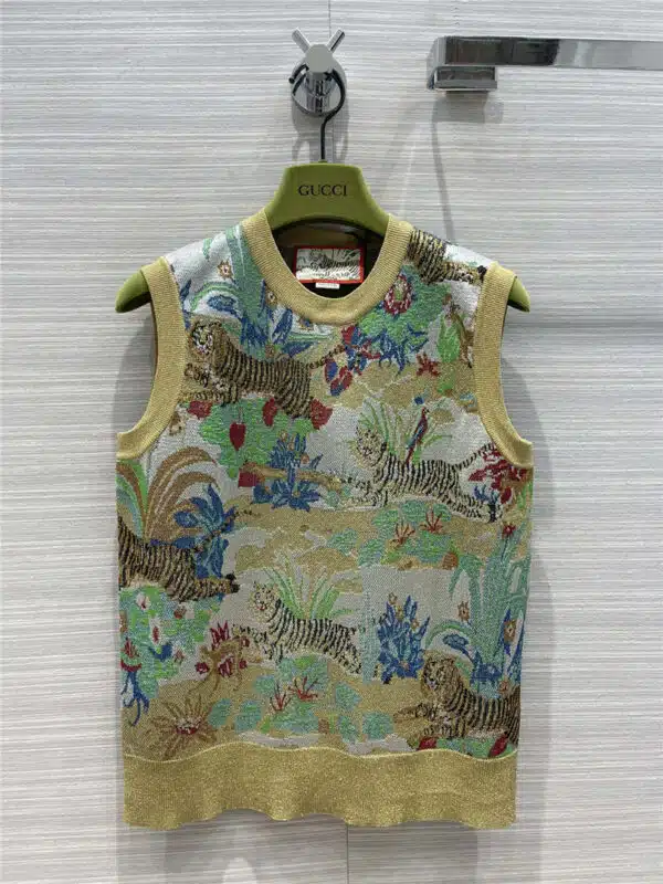 gucci gold knitted vest