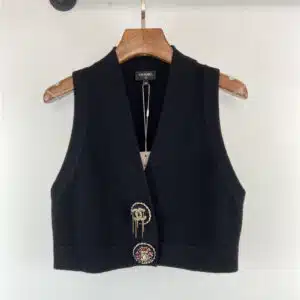 chanel cashmere V-neck knitted vest