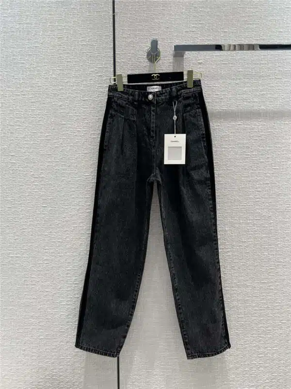 chanel velvet black trim jeans