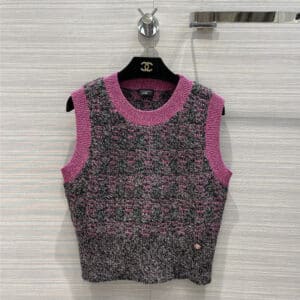 chanel pink floral yarn knitted crew neck vest