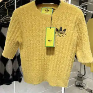 gucci yellow pullover sweater