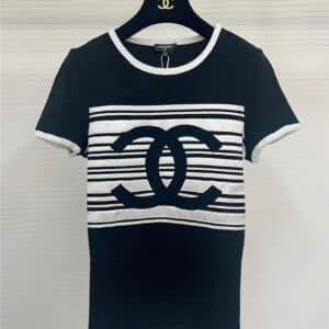 Chanel open back knitted T-shirt