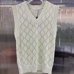 Chanel rhombus hollow knitted V-neck vest top