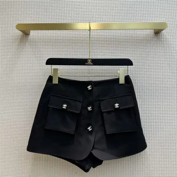 chanel single breasted shorts