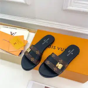 louis vuitton LV spring and summer new metal buckle slippers