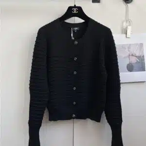 Chanel early autumn new cardigan