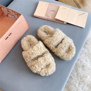 miumiu autumn and winter trendy plush slippers
