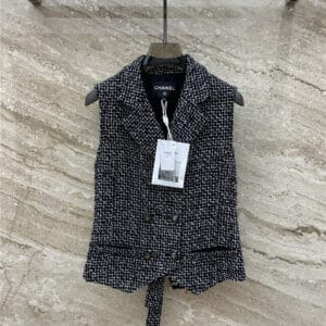 chanel black and white woven double breasted vest