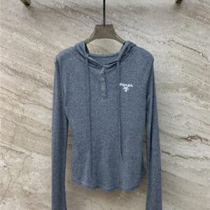 prada autumn and winter hooded long-sleeved T-shirt