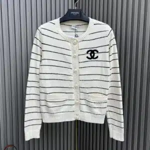 chanel striped short slim fit sweater