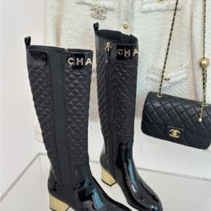 chanel letter rhombus down boots