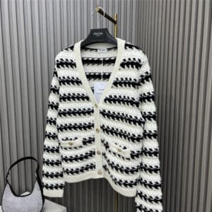 chanel light yarn knitted cardigan