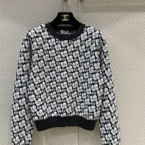 chanel camellia cashmere knitted crew neck pullover