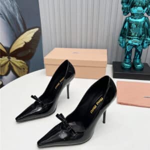 miumiu new two-color stitching high-heeled sandals