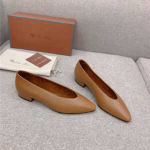 loro piana new pointed toe witch flat shoes