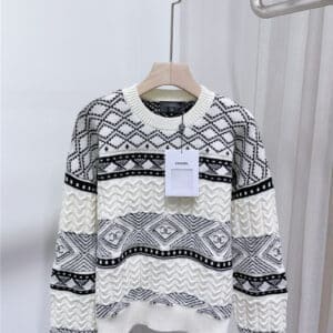 chanel round neck long sleeve wool cashmere sweater