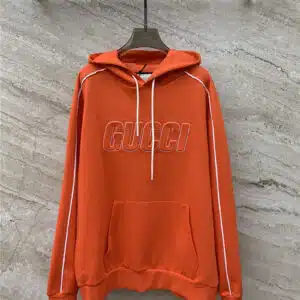 gucci knitted cotton logo embossed hooded red sweatshirt