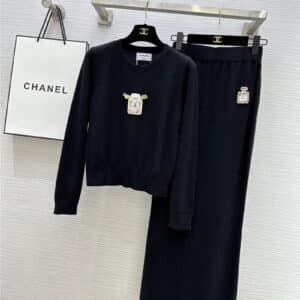 chanel new wool knitted suit