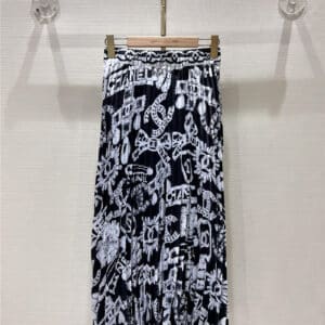 chanel early spring 3D printed skirt