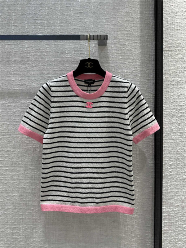 chanel pink edge striped round neck short-sleeved sweater