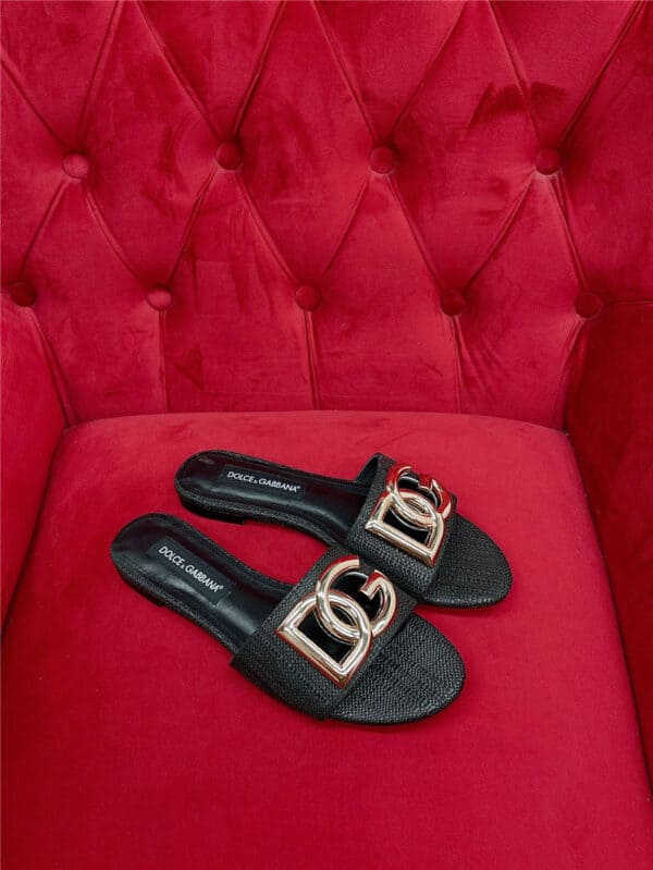 Dolce & Gabbana d&g new flat slippers