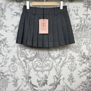 miumiu new low waist pleated short skirt