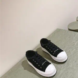 dior three-dimensional embroidery running shoes