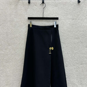 louis vuitton LV metal buckle decorated long skirt